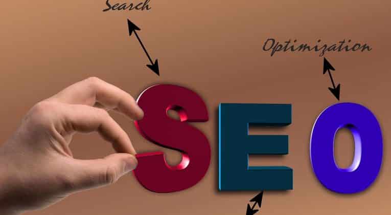 Keyword secche e query informative: come posizionarsi?